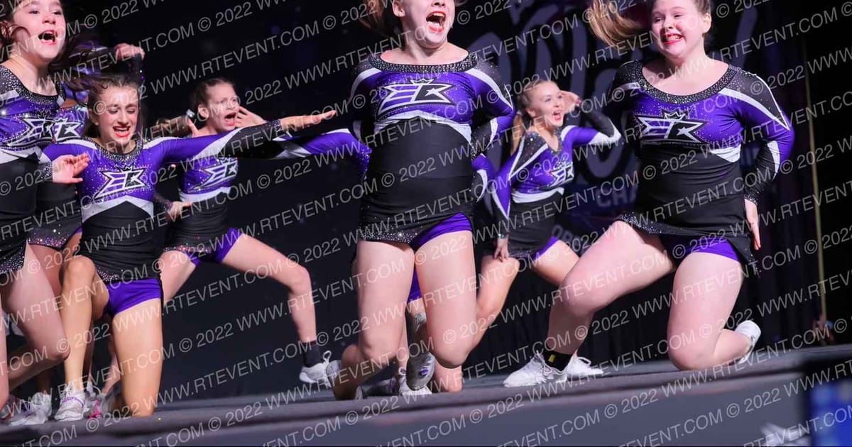 Express Cheer Dallas Guardians Vol. 2 · All Star Worlds Hall A Thursday Photo