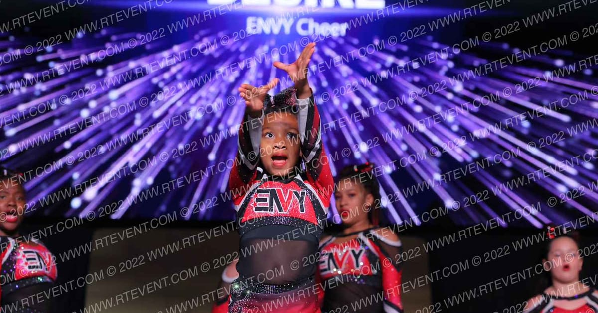 ENVY Cheer - Ohio DESIRE · All Star Worlds Hall A Thursday Photo