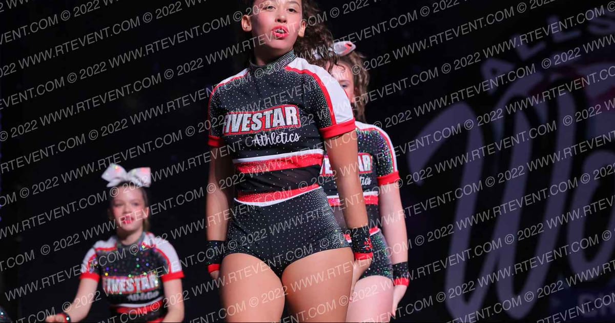FIVE STAR ATHLETICS CHEER Lady Lit · All Star Worlds Hall A Thursday Photo