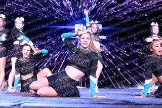 Oklahoma OUTLAWS Cheer Fire
