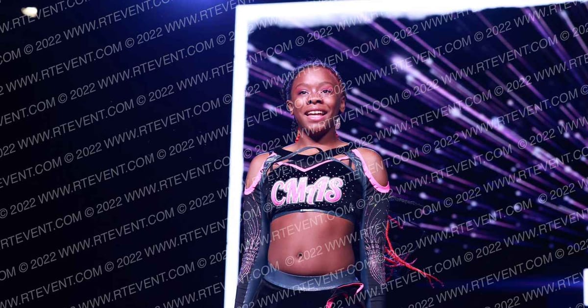 Central Missouri Allstars Ladies of Pink · All Star Worlds Arena Two Thursday Photo