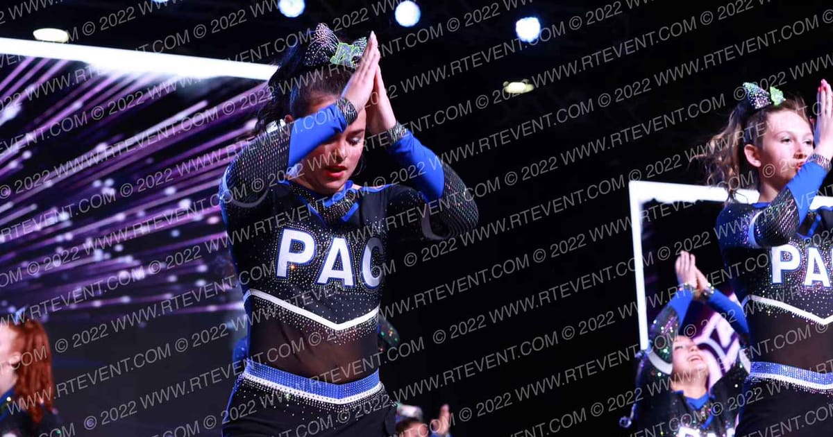 PLATINUM ATHLETICS CHEER JPAC · All Star Worlds Arena Two Thursday Photo