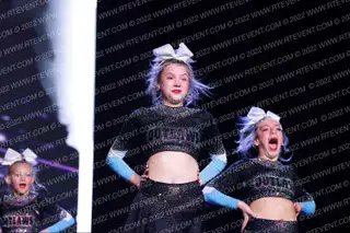 Oklahoma OUTLAWS Cheer Fire