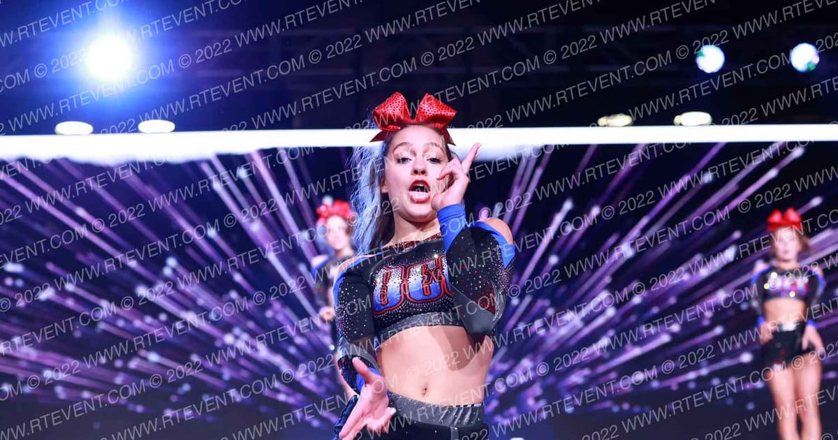 Outlaw Cheer Company Mavericks · All Star Worlds Arena Two Thursday Photo
