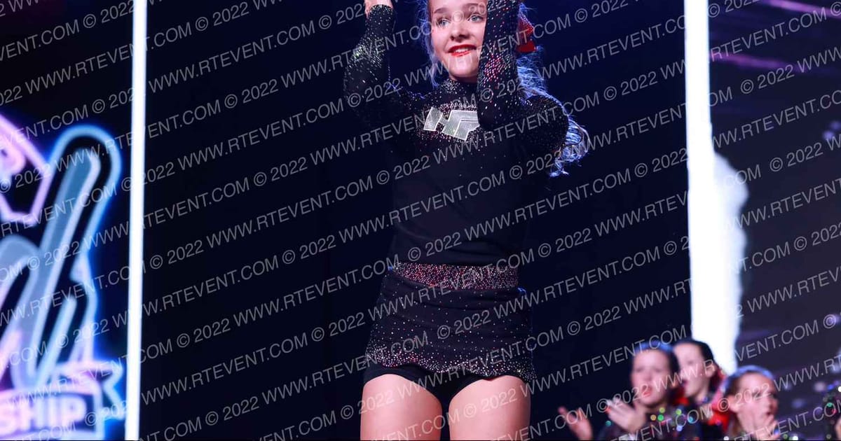 HF Athletics Code Red · All Star Worlds Arena Two Thursday Photo