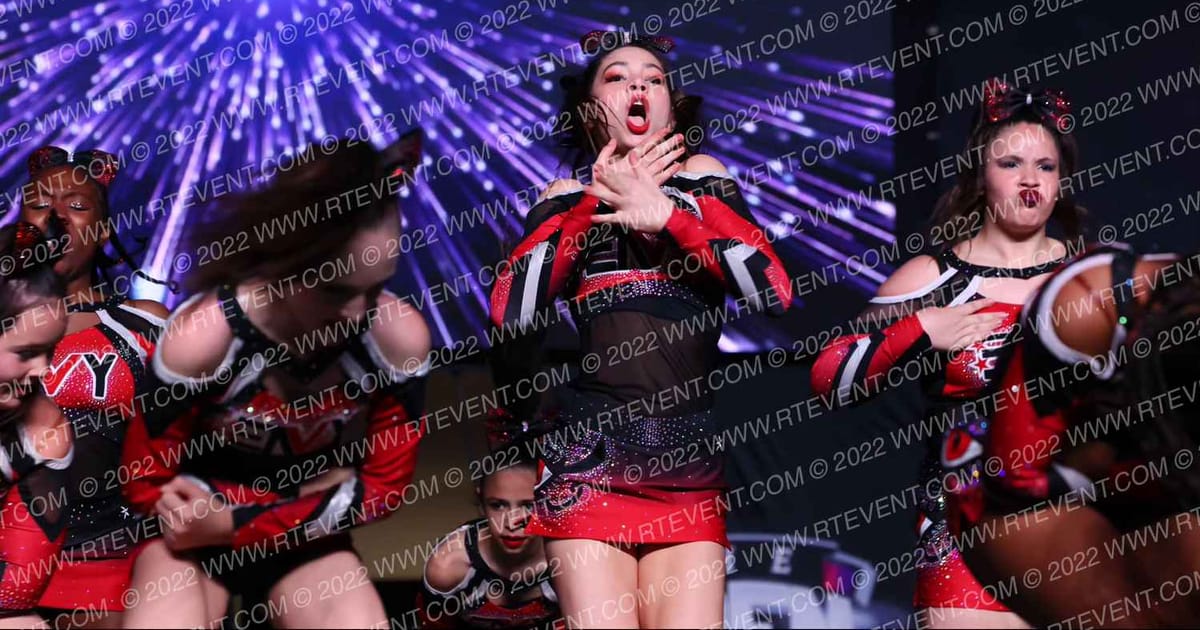 ENVY Cheer - Ohio DESIRE · All Star Worlds Hall A Friday