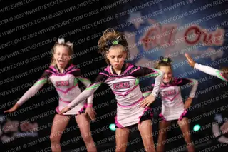 Cheertastic All Stars Majesty cats