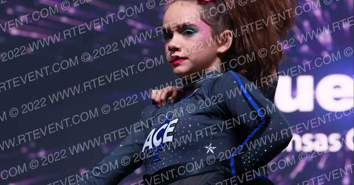 Arkansas Cheer Elite Queens · All star Worlds Arena One Saturday