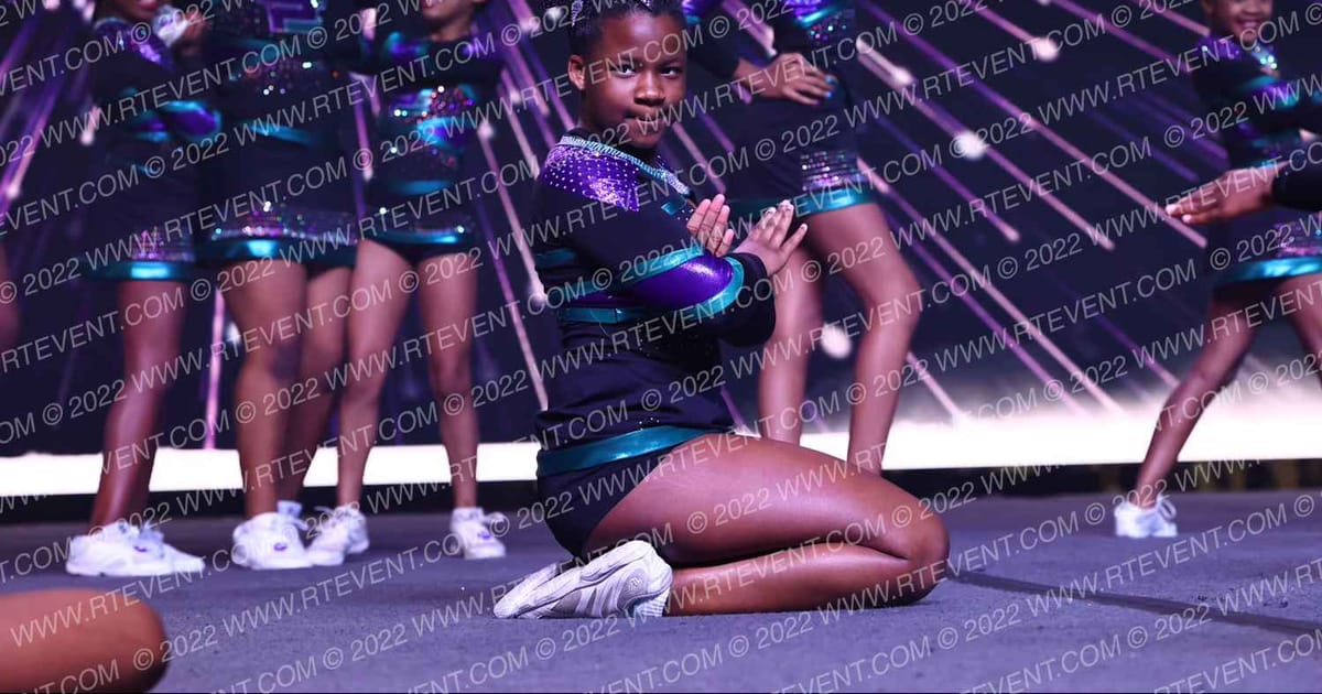 Platinum Elite Glitter Girls · All star Worlds Arena One Saturday