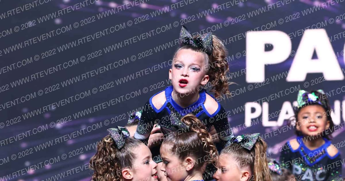 PLATINUM ATHLETICS CHEER PAC Mpire · All star Worlds Arena One Saturday