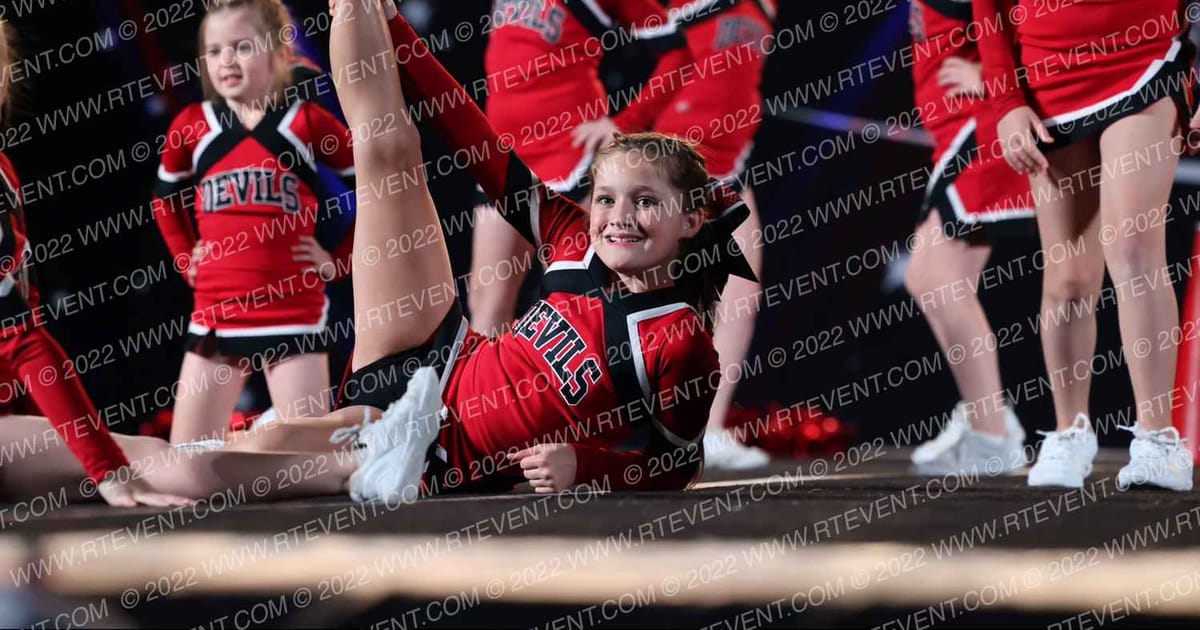 Devil Cheerleading Mini Red Devils · The US Finals Virginia Beach