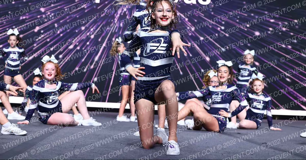 Findlay Cheer Elite Supernovas · All star Worlds Arena One Saturday
