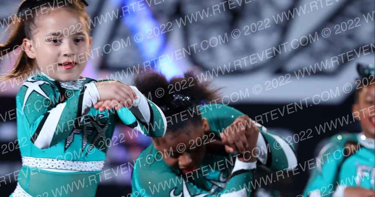 Cheer Extreme Fairfax X-BOMBS · The US Finals Virginia Beach