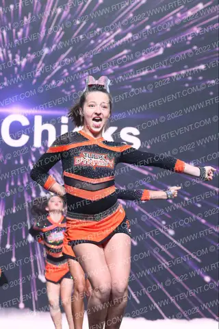 Tuck Dynasty Athletics Luna Chicks