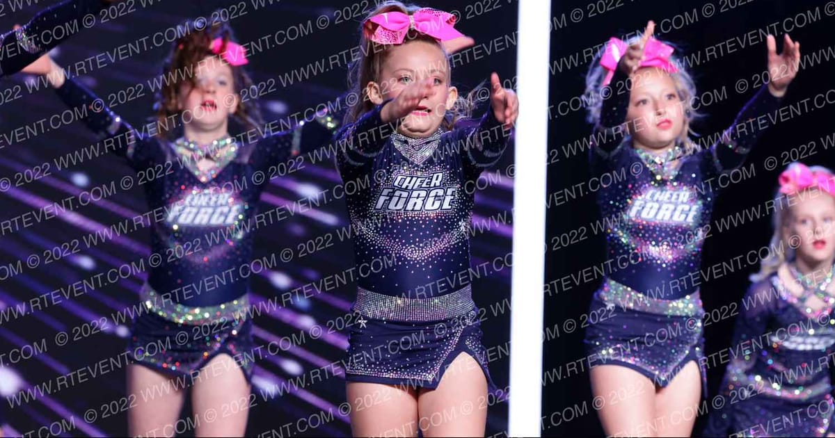 Cheer Force Arkansas ThunderBirds · All Star Worlds Arena Two Sunday