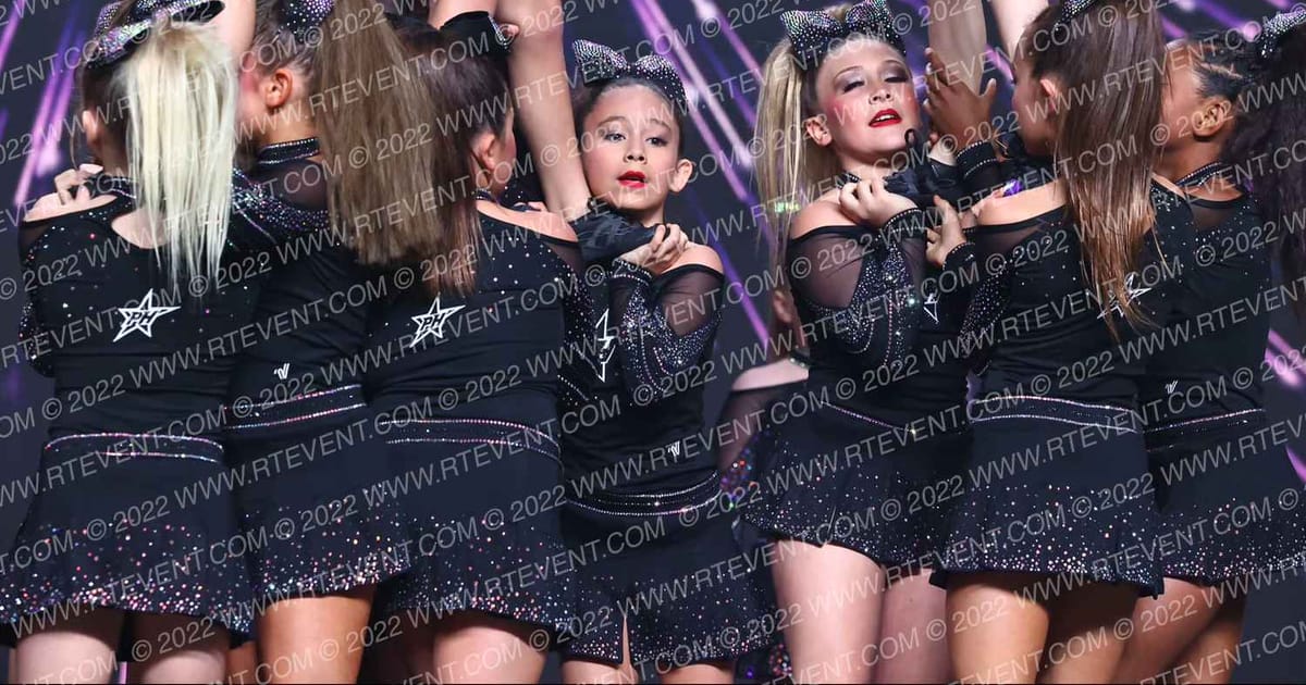 Powerhouse Cheer Dazzle · All Star Worlds Arena One Sunday