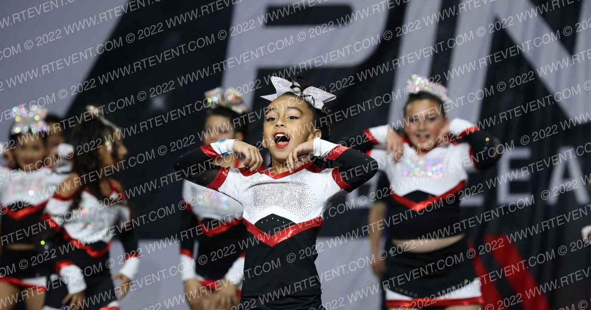 VISTA MIGHTY MITE CHEER · The Pinnacle Cheerleading Championship