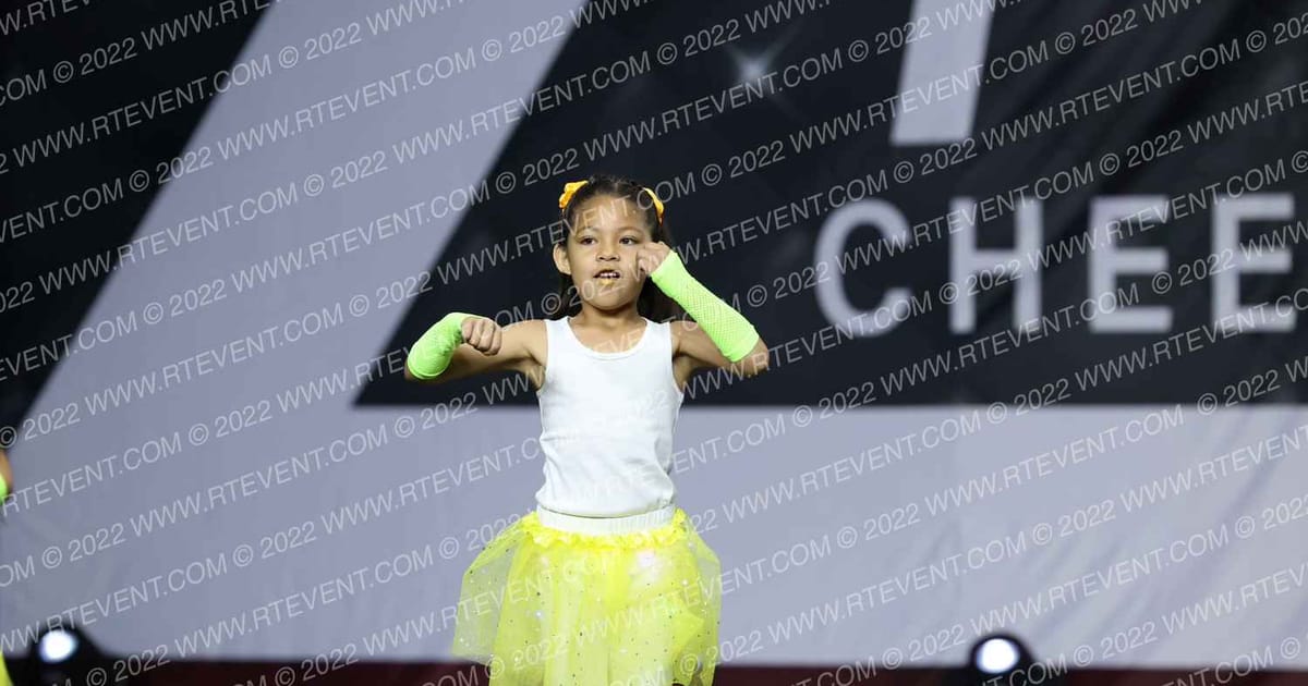 EYAC ELITE MINI OUTLAWS · The Pinnacle Cheerleading Championship