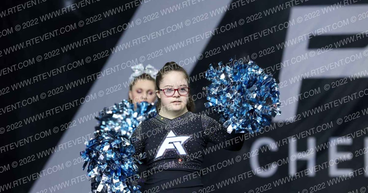 FOREVER ATHLETICS UNIFIED TEAM GALAXY · The Pinnacle Cheerleading Championship
