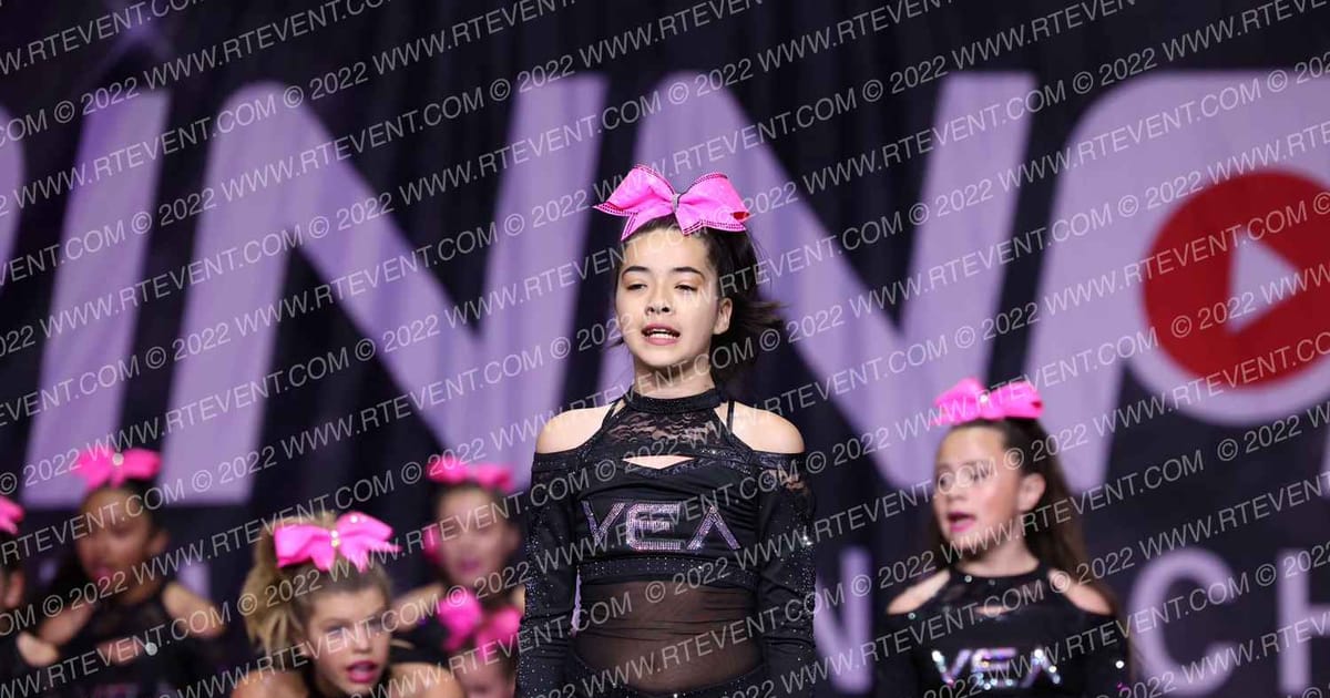 VICTORIOUS ELITE ACES · The Pinnacle Cheerleading Championship