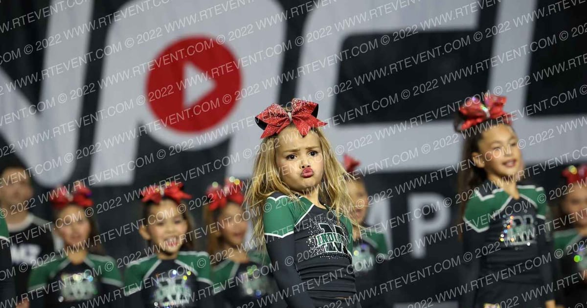 MONTEBELLO INDIANS GREMLINS · The Pinnacle Cheerleading Championship