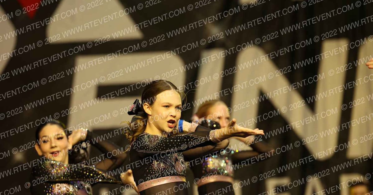 PINNACLE ATHLETICS SHIVER · The Pinnacle Cheerleading Championship