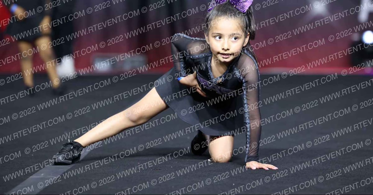 PRESTIGE CHEER THUNDER BOLTZ · The Pinnacle Cheerleading Championship