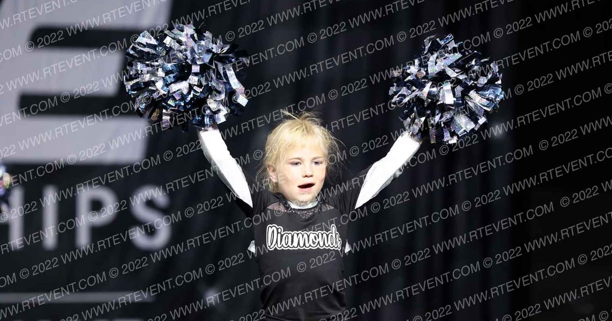 KERN VALLEY ELITE DIAMOND · The Pinnacle Cheerleading Championship