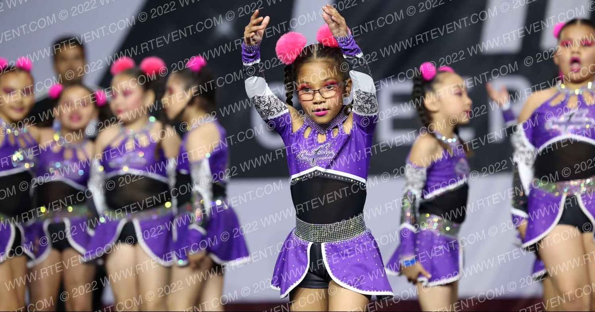 1ST IMPRESSION SILVER TWISTERS · The Pinnacle Cheerleading Championship