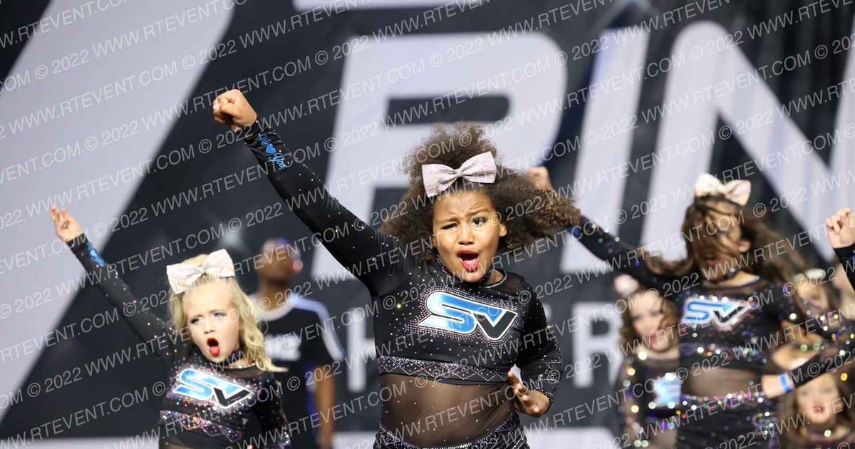 SIERRA VISTA ELITE BLAZE · The Pinnacle Cheerleading Championship