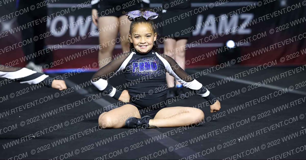 PACIFIC BEACH HIGH DESERT WAVES · The Pinnacle Cheerleading Championship