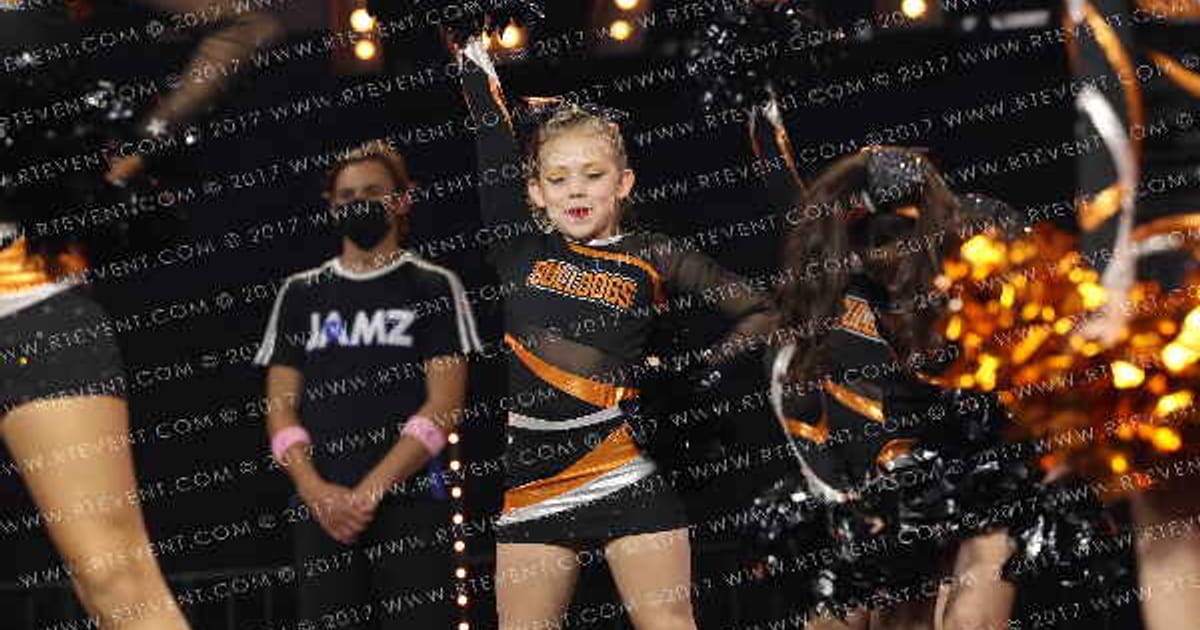 VACAVILLE JR BULLDOGS JR PEE WEE · YOUTH NATIONALS
