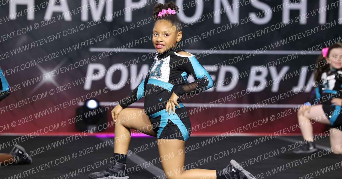 LA DREAM ALL STARS HALO · The Pinnacle Cheerleading Championship