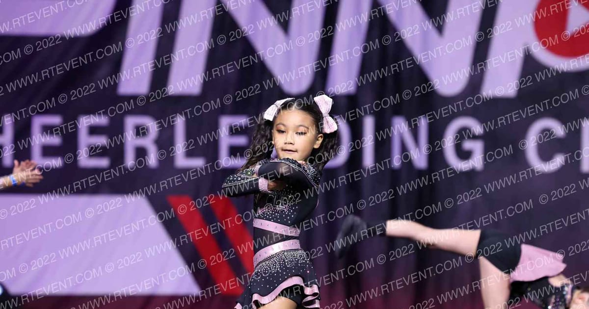 PINNACLE ATHLETICS YETIS · The Pinnacle Cheerleading Championship