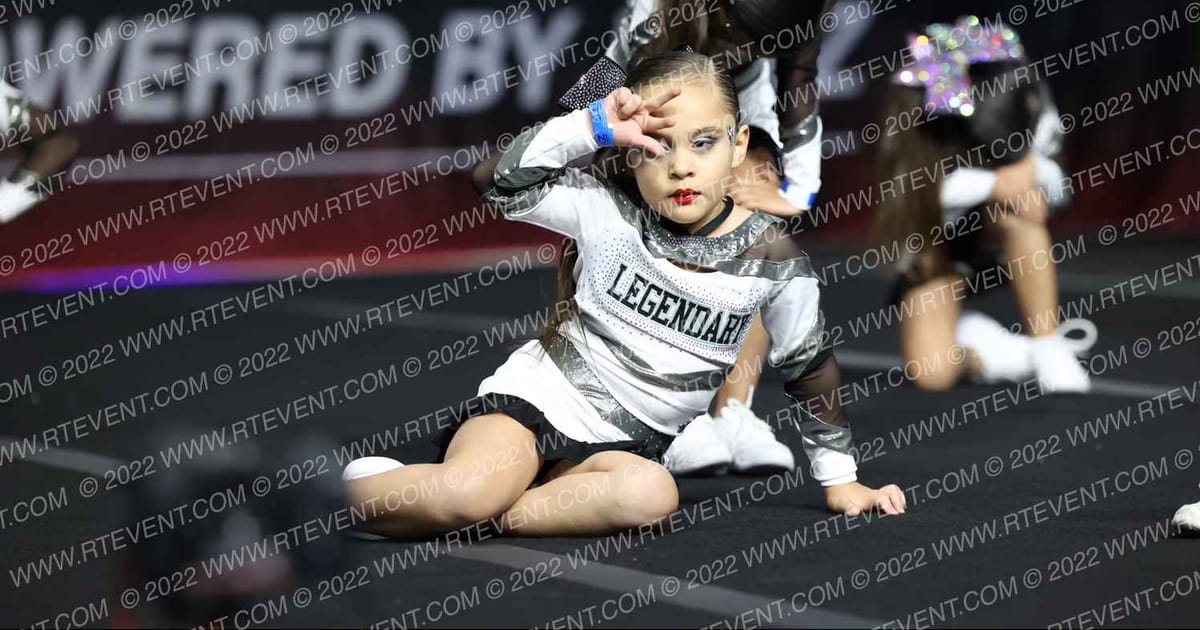LEGENDARY CHEER ELITE SNIPERS · The Pinnacle Cheerleading Championship