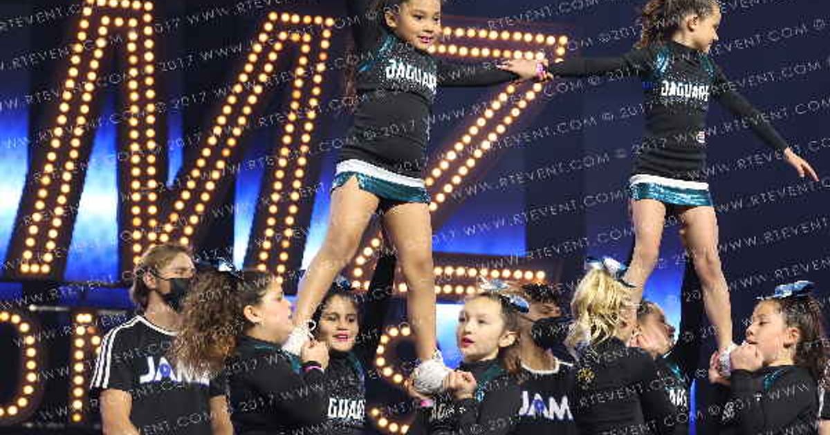 VALLEY CENTER POP WARNER JAGUARS · YOUTH NATIONALS