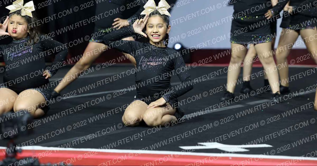 LIGHTNING ELITE HAILSTORM · The Pinnacle Cheerleading Championship