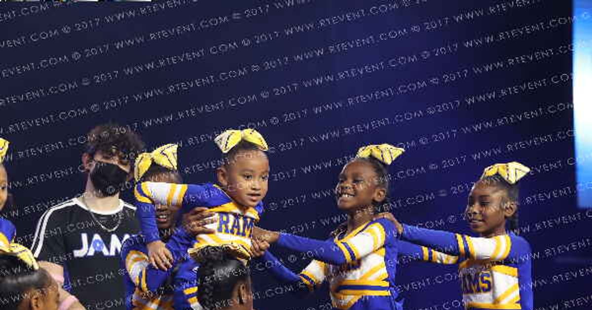 LA RAMS GLITZ ARMY · YOUTH NATIONALS