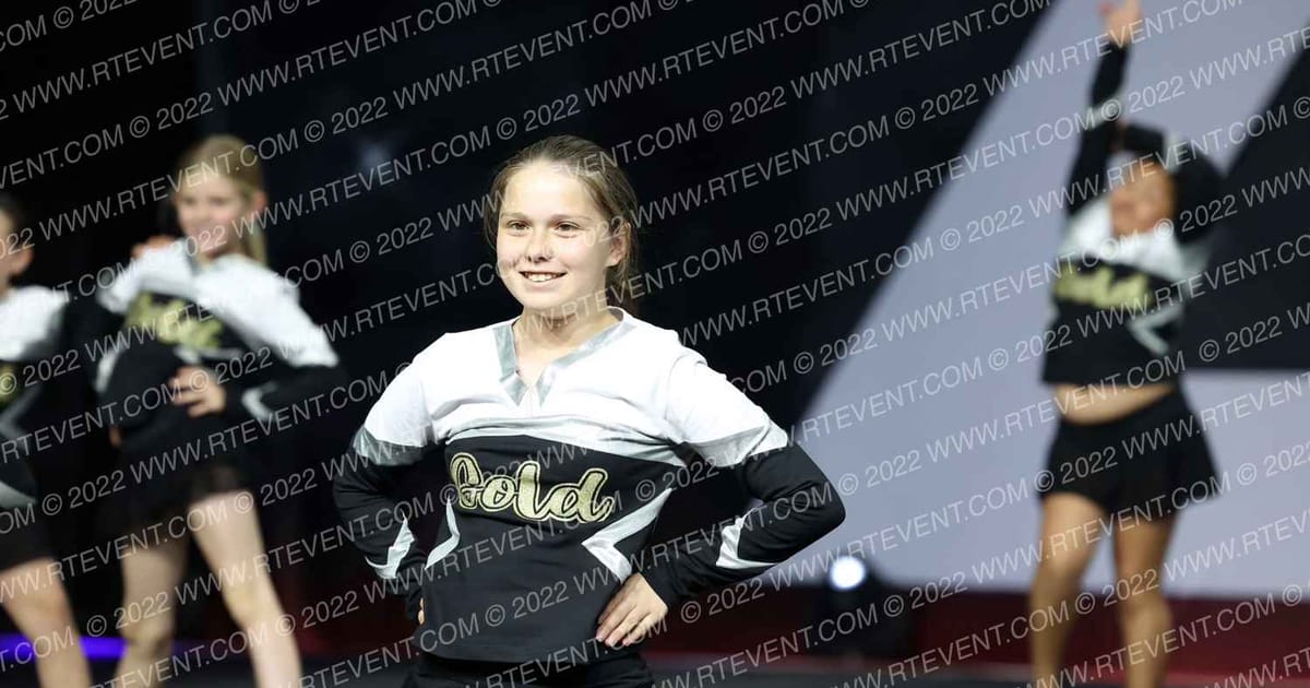 KERN VALLEY ELITE GOLD · The Pinnacle Cheerleading Championship