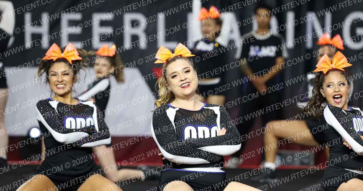 ONE DREAM QUEEN 4 · The Pinnacle Cheerleading Championship