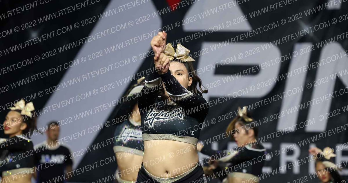 LIGHTNING ELITE LADY ICE · The Pinnacle Cheerleading Championship