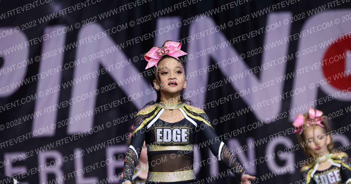 TC EDGE GLITTER GIRLS · The Pinnacle Cheerleading Championship