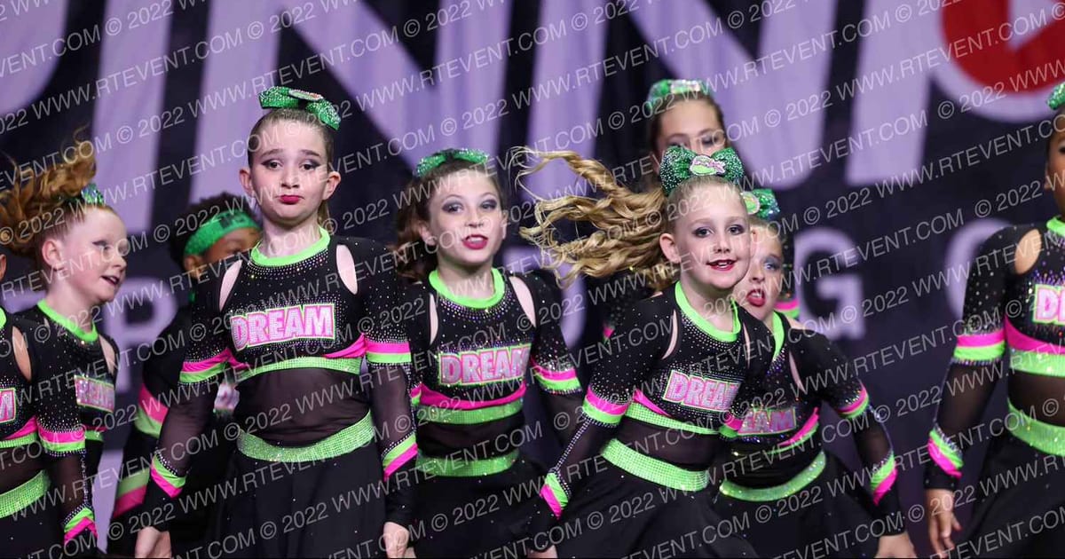 DREAM ATHLETICS TMNT · The Pinnacle Cheerleading Championship