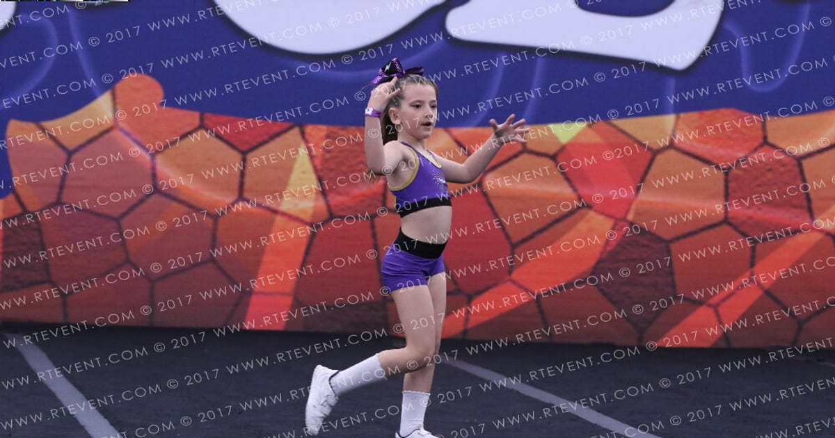 Club de Cheerleading Thunders Barcelona Lluna Rabasa Nieto · FC Barcelona