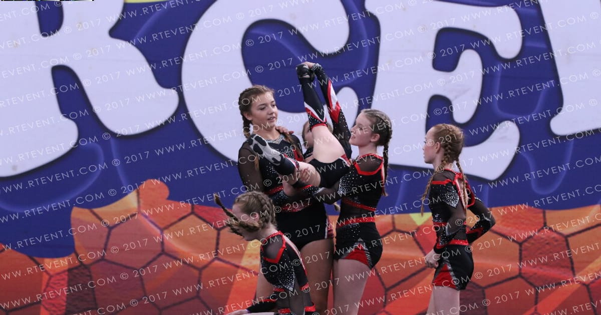 Adrenaline Allstar Cheerleading Rush · FC Barcelona