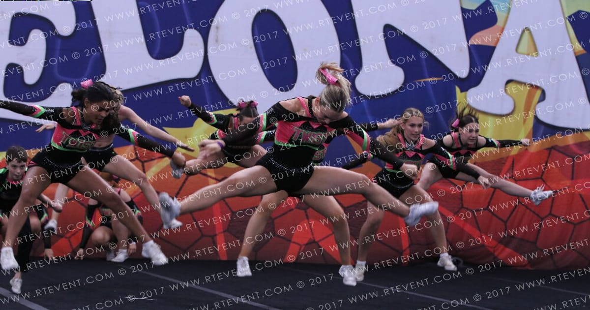 Twist and Hit FUSCHIA · FC Barcelona