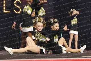 TIERRASANTA COUGARS CHEER 10U