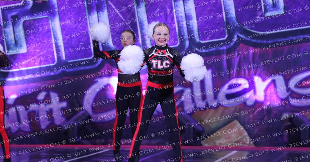 Team Love Cheer SWEETHEARTS · Superhero Spirit Challenge