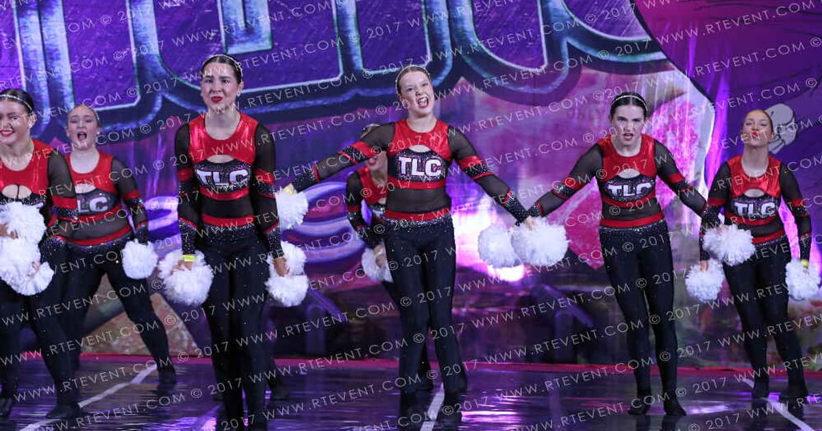 Team Love Cheer QUEENS · Superhero Spirit Challenge