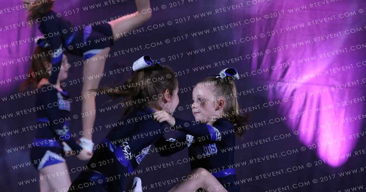 Hellcats Cheerleaders Bobcats · Into the Future